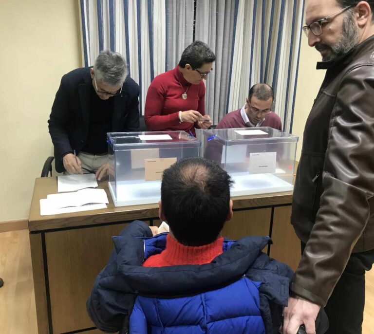 Cien mil personas con discapacidad votarán por primera vez el 28A