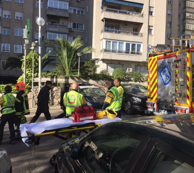 Fallece el poeta Mariano Roldán tras resultar herido ayer en un incendio en Madrid