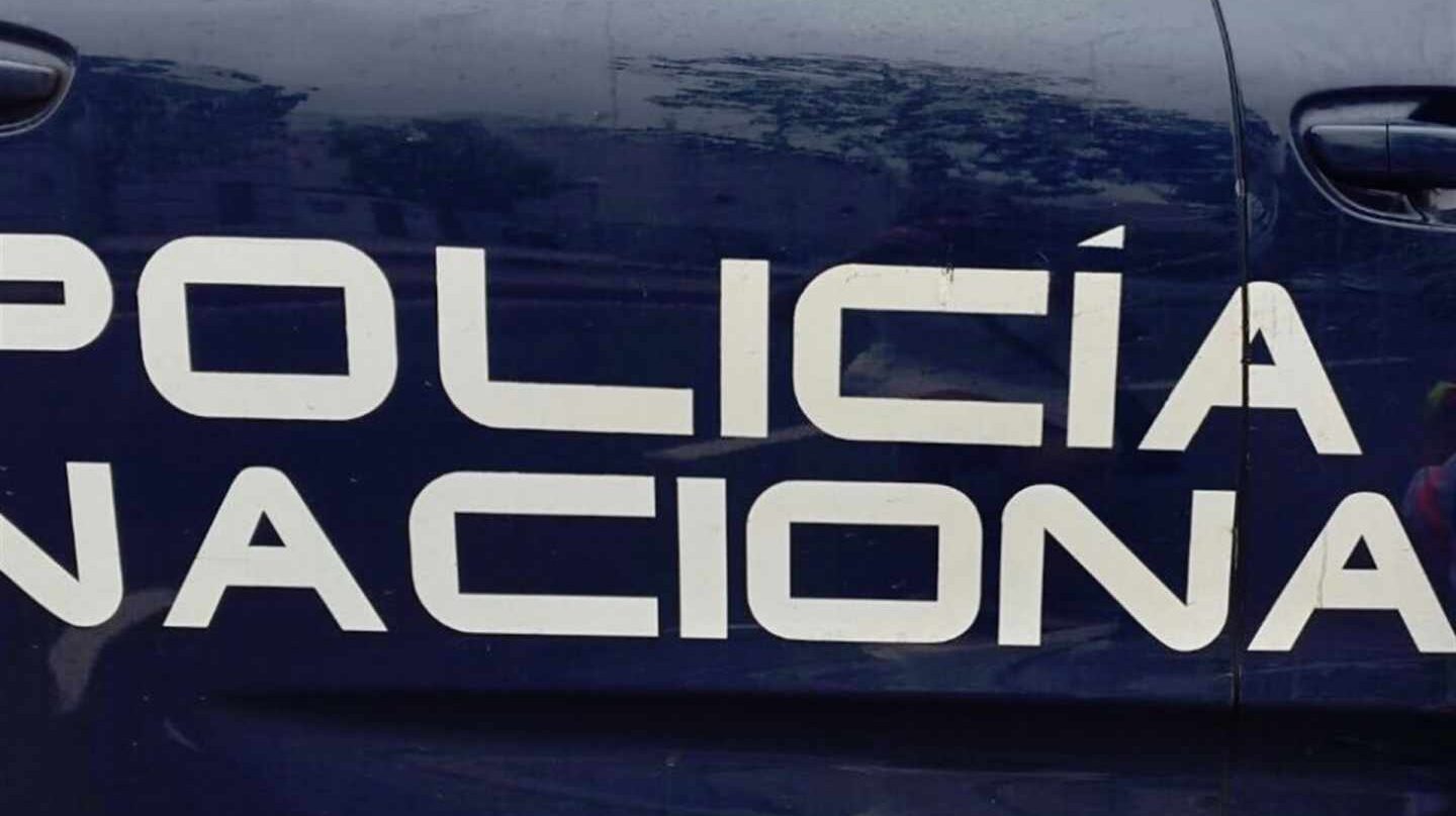 Vehículo de la Policía Nacional.