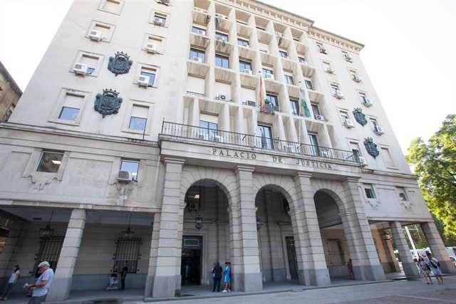 Prisión permanente revisable por asesinar a una mujer en Sevilla tras intentar violarla