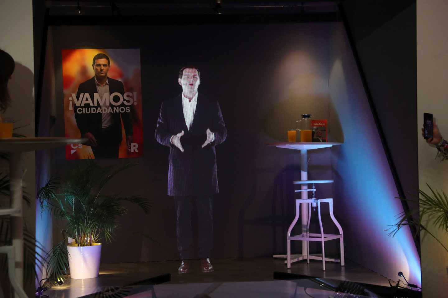 El holograma de Albert Rivera, en la sede de Ciudadanos.