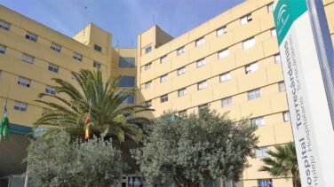 Investigan la muerte de una mujer que esperaba en Urgencias en un hospital de Almería