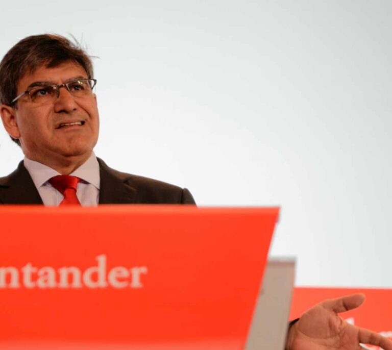 Santander tiende una mano a Sánchez: "Colaboramos con todos los Gobiernos"