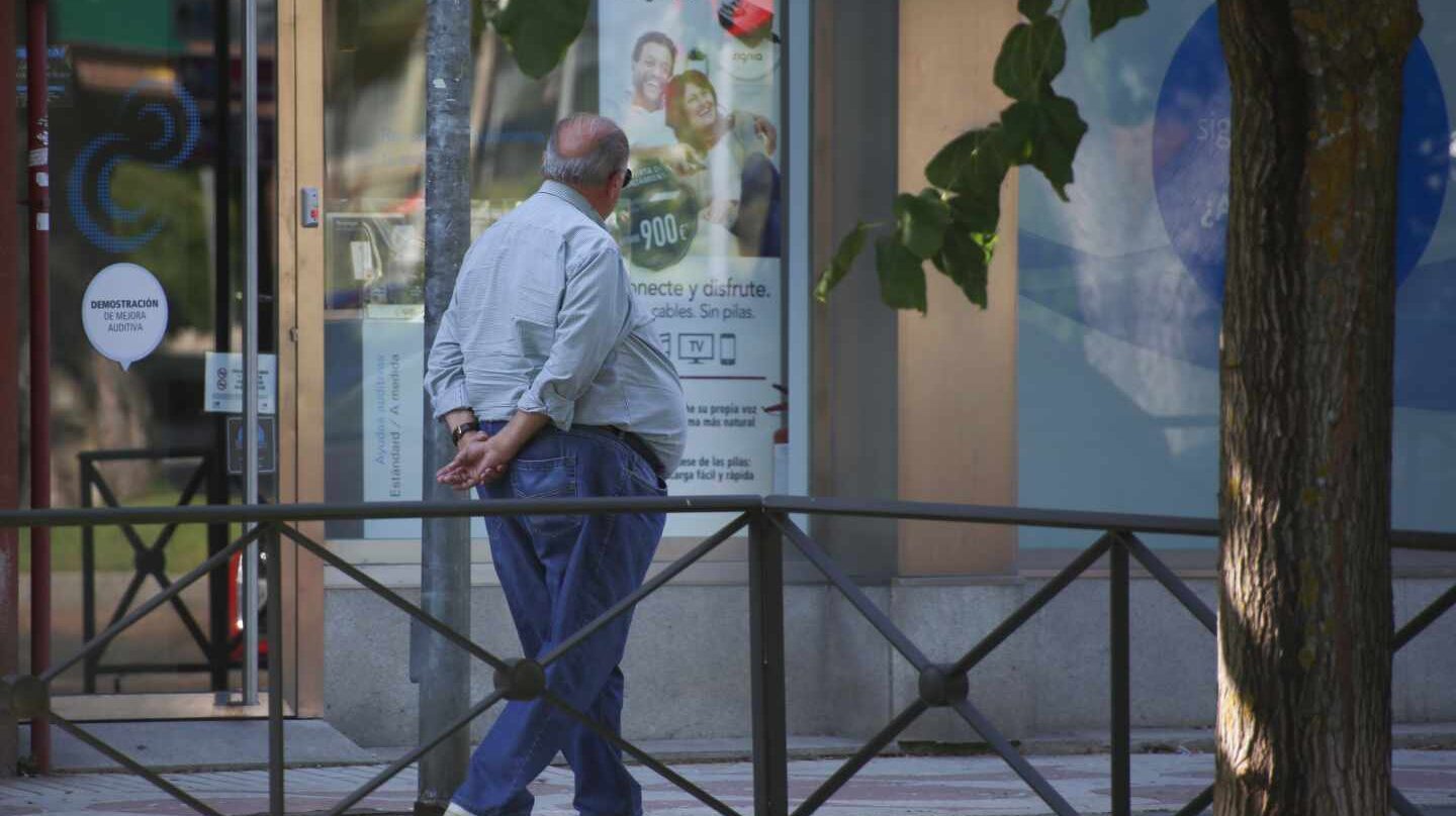 Cuatro de cada 10 españoles con más de 50 años convive con dos o más enfermedades crónicas.