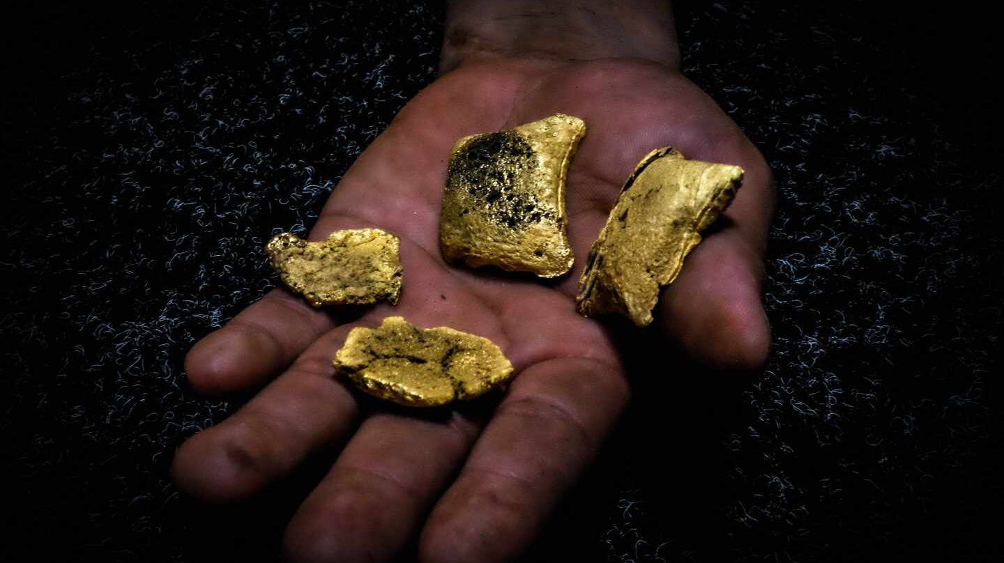 Perú, el oro de sangre que luce Europa