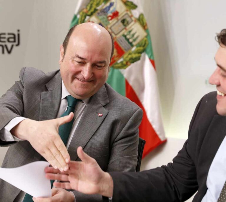 La derrota del PNV el 14-F: se queda sin referente en Cataluña