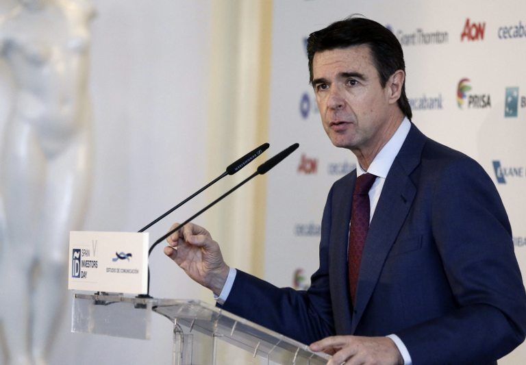 La Policía señala al ex ministro Soria como "actor relevante" en las ayudas de Industria a Zed