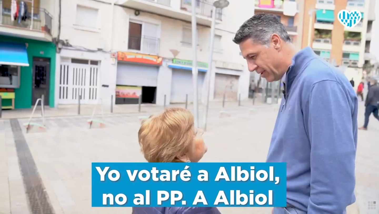 Albiol esconde las siglas del PP e intenta marcar distancias con Génova