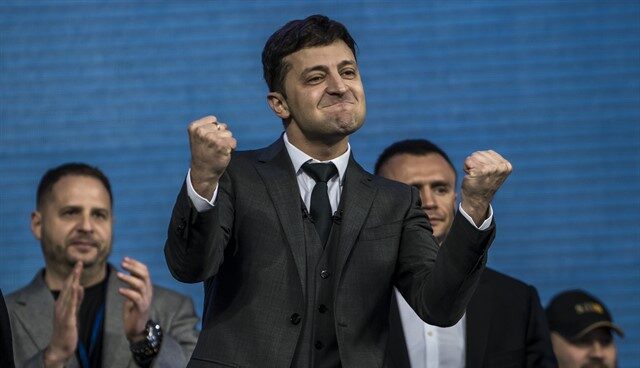 Zelenski se impone en las presidenciales de Ucrania