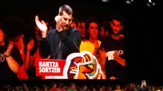 El líder de Sortu, Arkaizt Rodríguez, durante un acto de la formación.