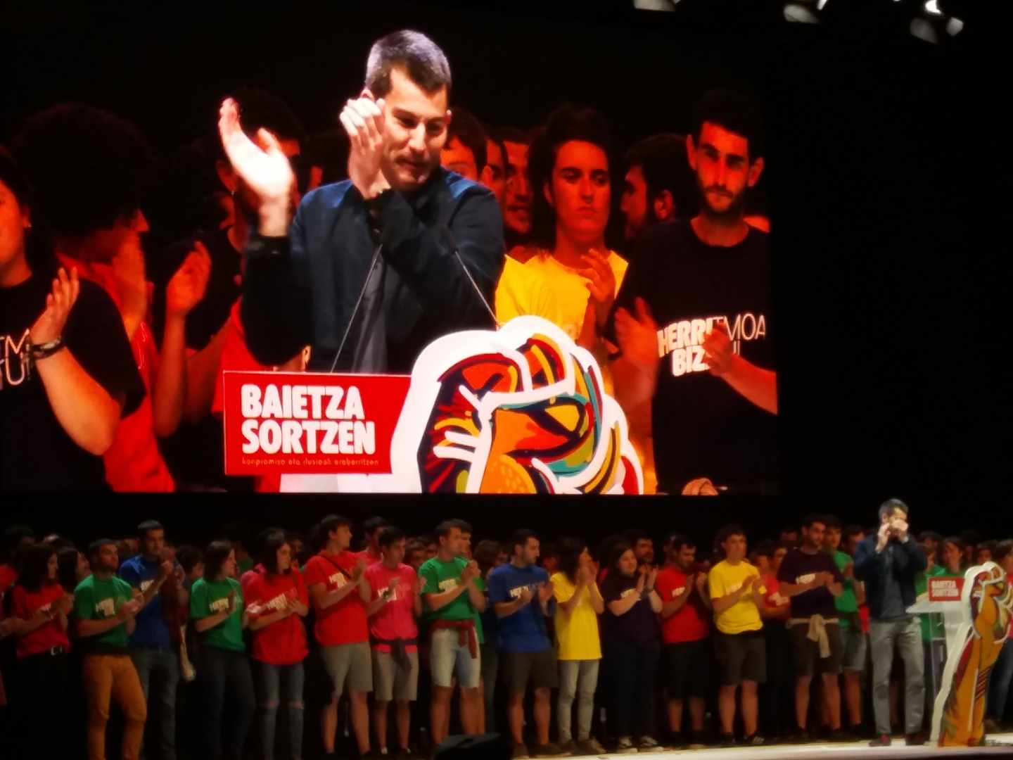 El líder de Sortu, Arkaizt Rodríguez, durante un acto de la formación.