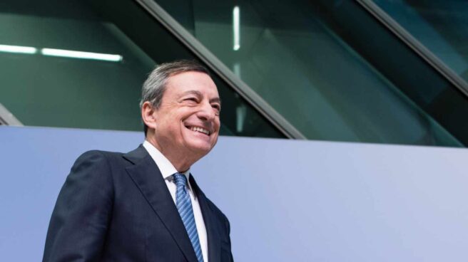 Draghi 'regala' a España un ahorro adicional de 320 millones en el coste de la deuda