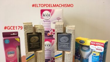 Un vibrador y una crema de depilación, entre los premios de las campeonas de Asturias de Squash