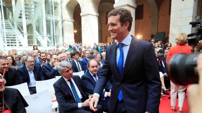 Casado prefiere un acuerdo de Sánchez con Cs sin "afeárselo" a Rivera