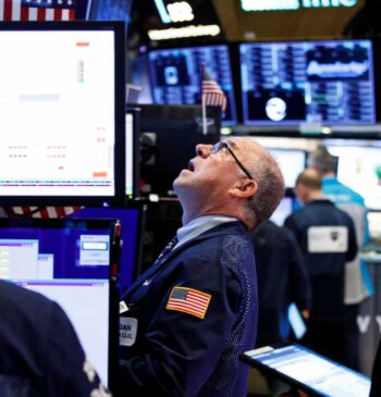 La desconfianza en la economía de Estados Unidos dispara su deuda y [...]