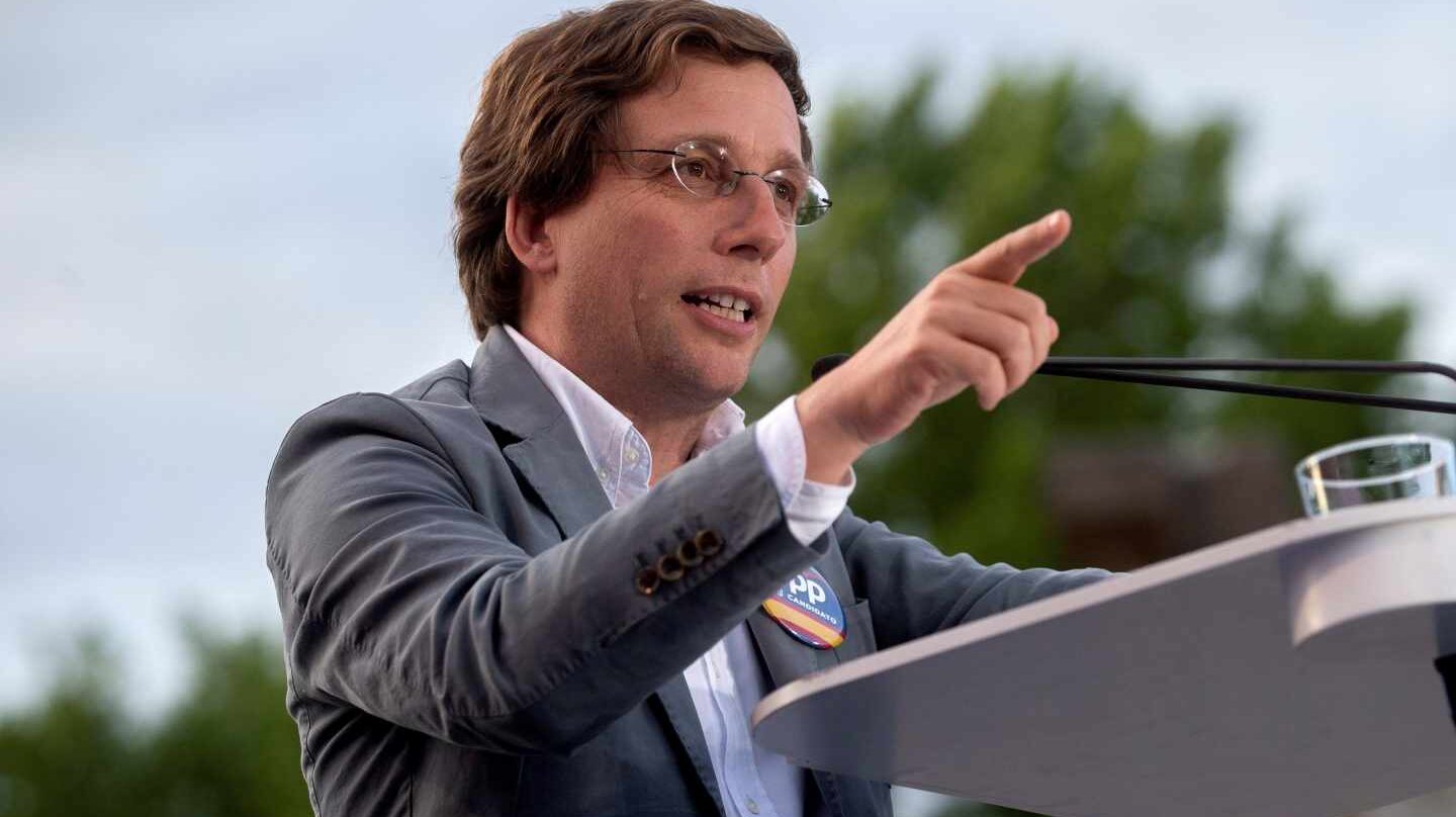 José Luis Martíonez Almeida en un acto de campaña