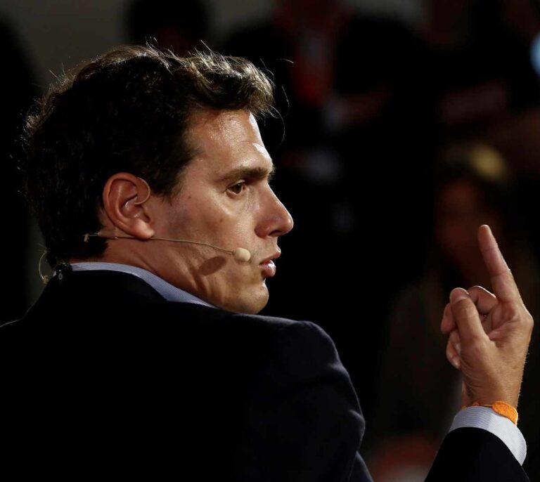 Rivera a Ortuzar sobre su visita a Miraballes: "Lo indigno es consentir homenajes a ETA"