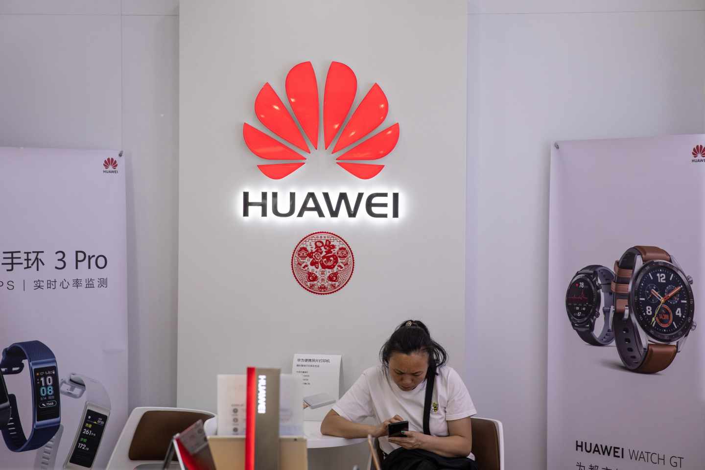 Estados Unidos da 90 días a Huawei para abandonar su actividad en el país