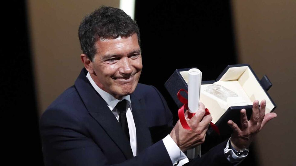 Antonio Banderas, con el premio.