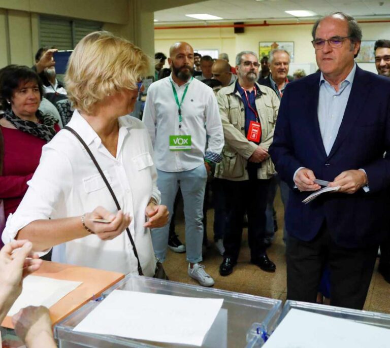 La izquierda mantiene el Ayuntamiento y recupera la Comunidad de Madrid por un estrecho margen