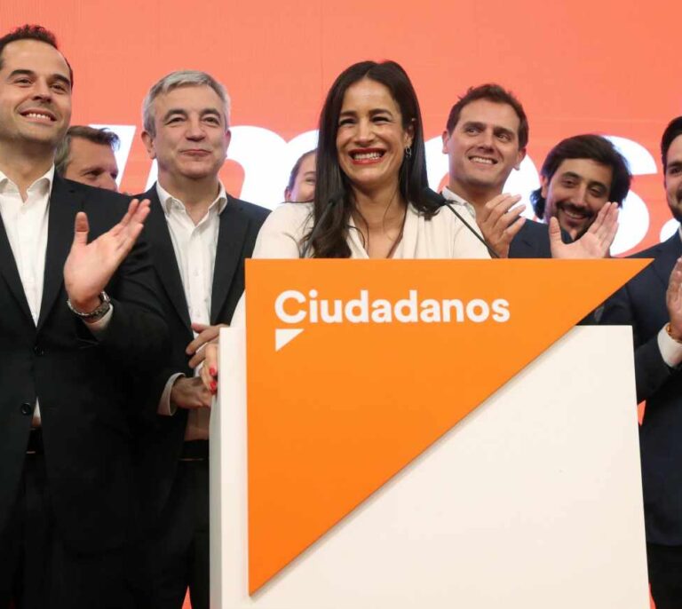 Villacís tiende la mano a Pepu Hernández para formar un gobierno sin Vox en Madrid