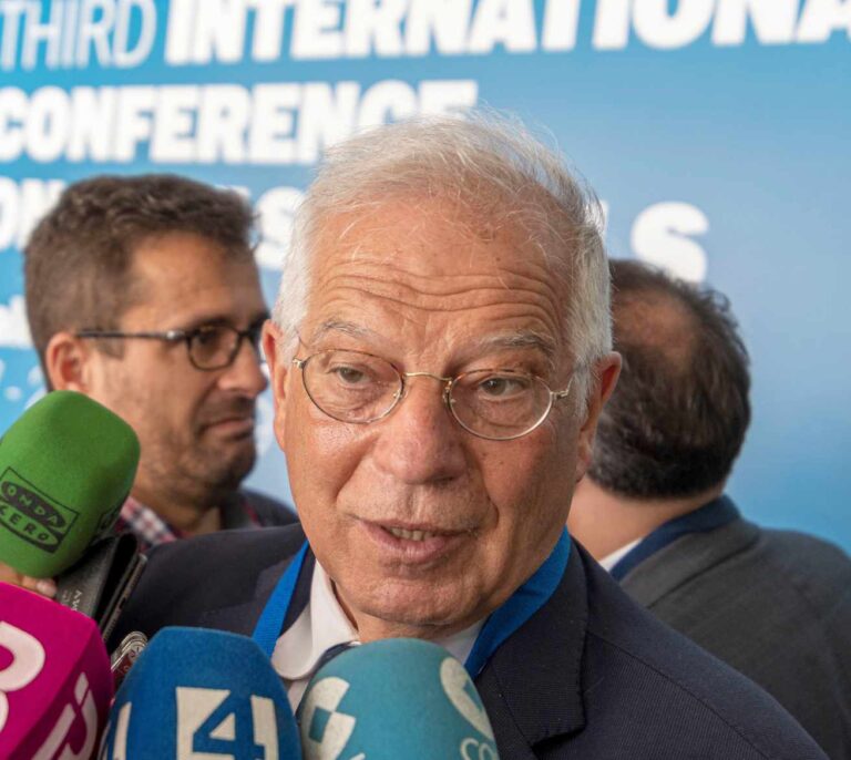 Borrell sobre Bosch y sus disculpas a México: "No tiene sentido del ridículo"