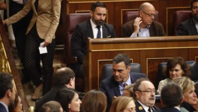 Los diputados reservan viajes para la investidura y crece el malestar en el Congreso