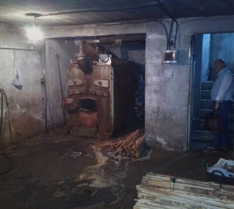 Así se apagan las últimas calderas de carbón de Madrid