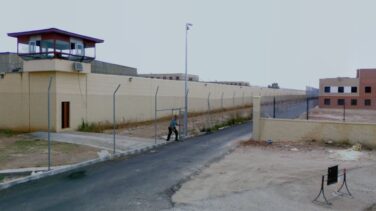 Un preso de una cárcel de Sevilla queda libre por error