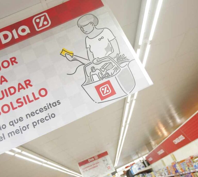 Dia se salva de la quiebra 'in extremis' al lograr el apoyo financiero de Santander