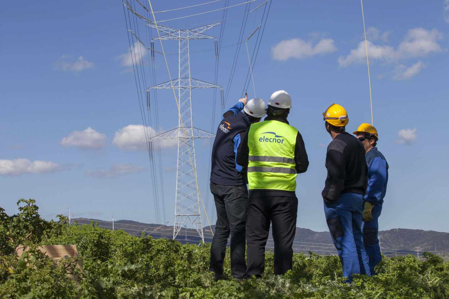 Trabajadores de Elecnor.