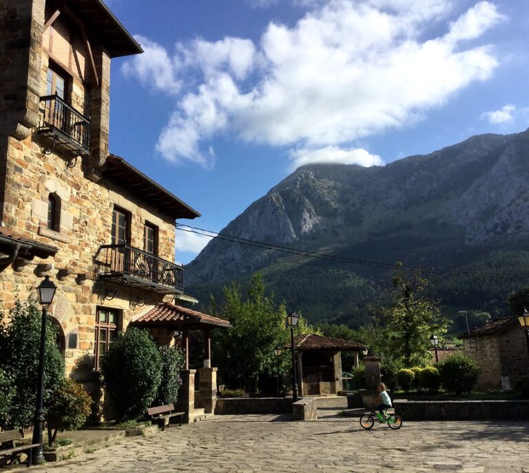 Etxebarri y Quique Dacosta, tercer y cuarto mejores restaurantes de Europa