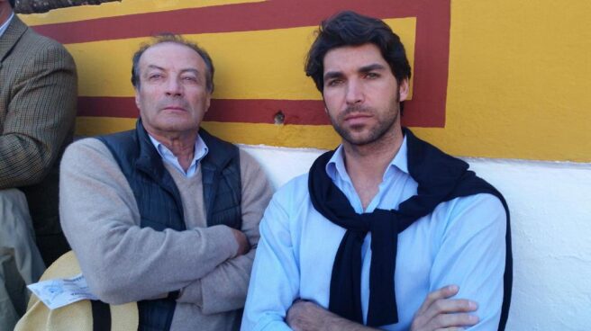Fernando Domecg, junto a Cayetano Rivera en Olivenza. en