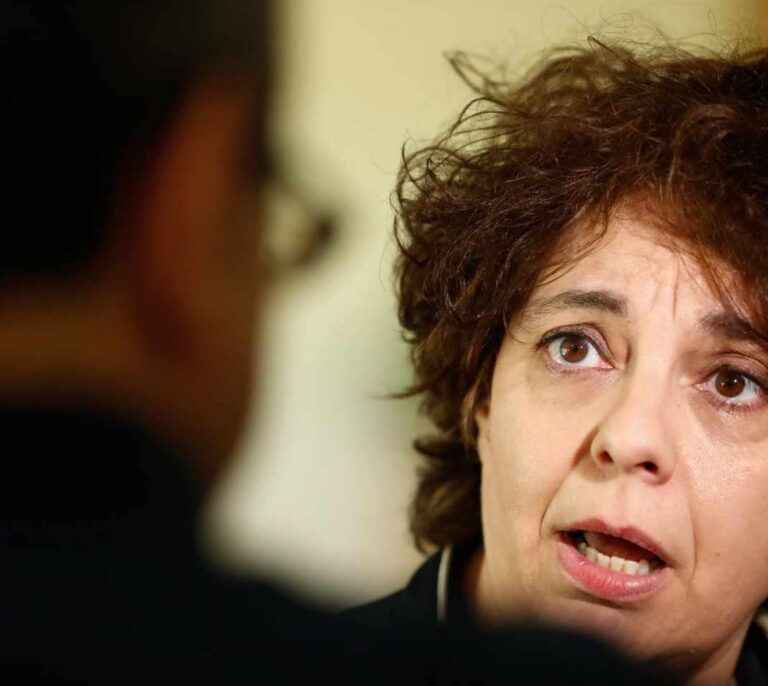 Podemos afirma que la suspensión puede no ser aplicable a los diputados presos