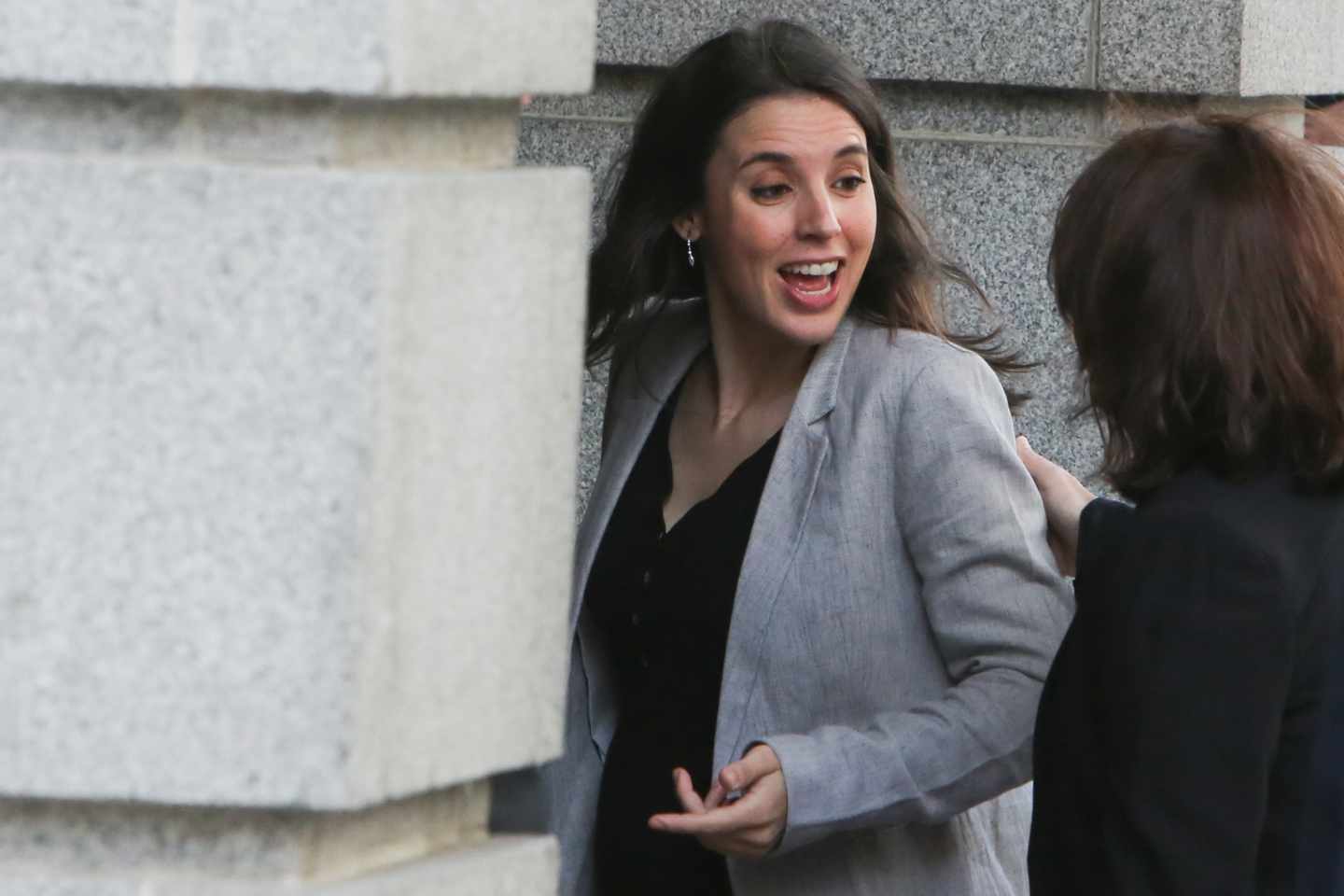 Irene Montero llegando al Congreso.