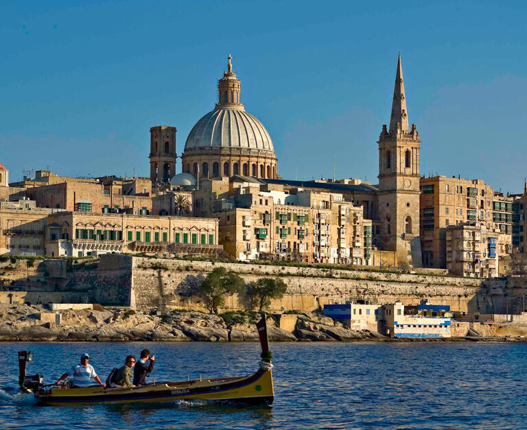Los menores confinados en Malta podrían volver a España el viernes