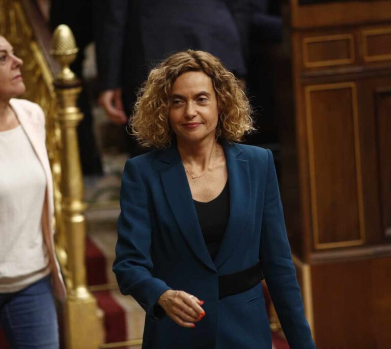 El informe de los letrados avala la suspensión automática de los diputados presos