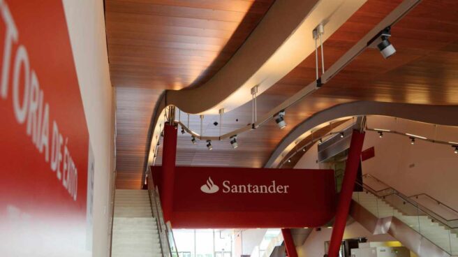 Santander ofrece a los trabajadores que se acojan al ERE prejubilaciones desde 55 años