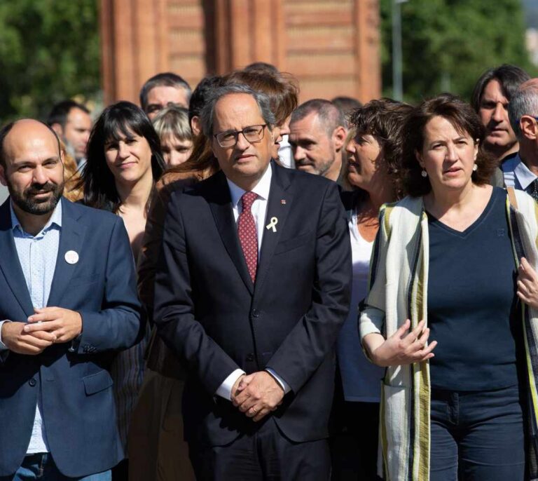 Torra se prepara para convertir el juicio de los lazos en un nuevo envite a la justicia