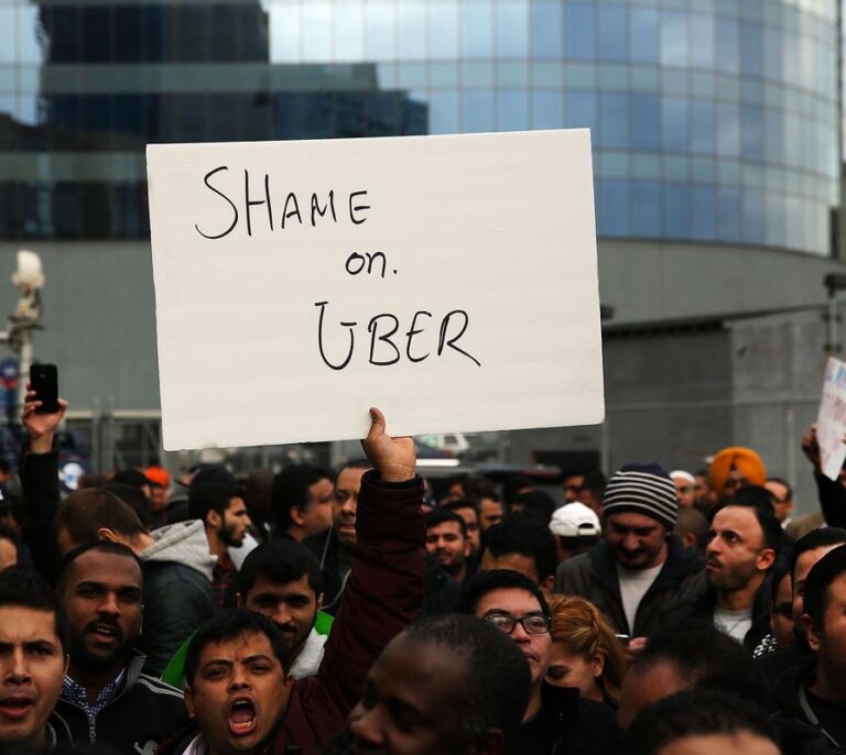 Los conductores de Uber en EEUU convocan paros a dos días de la salida a bolsa