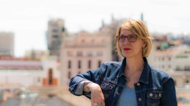 Beatriz Becerra, el día a día de una legislatura de cinco años luz