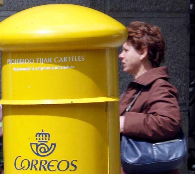 Bruselas acaba con los descuentos de Correos a sus grandes clientes