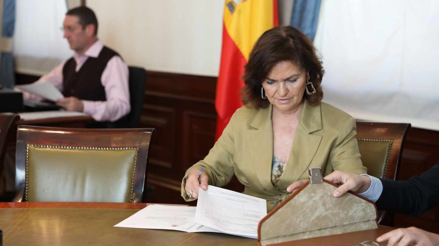 Carmen Calvo.