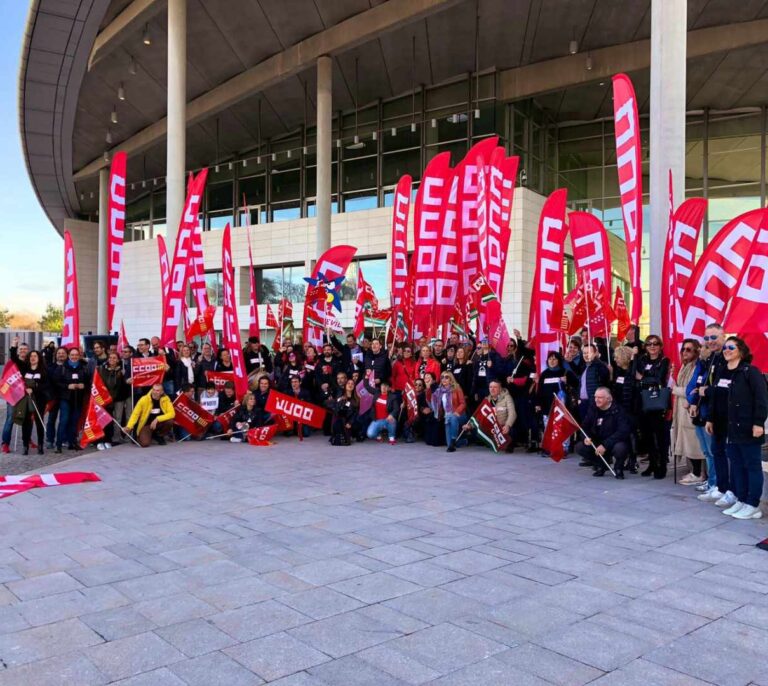 CCOO amenaza la paz laboral en CaixaBank al descolgarse del acuerdo el ERE