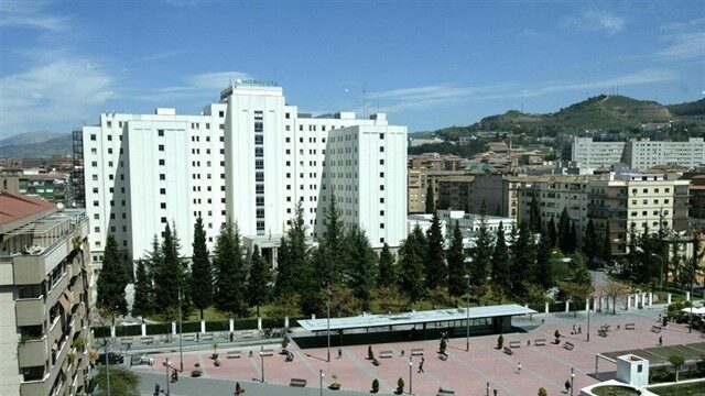 Investigan la dispensación de fármacos ilegales desde un hospital de Granada