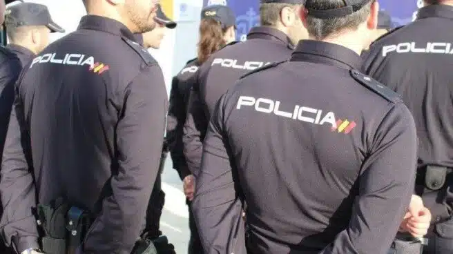 Arrestan en Madrid a un taxista acusado de estafar a 40 clientes tras robarles sus tarjetas