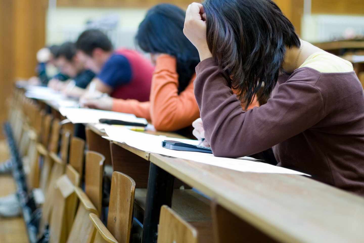 Profesores de matemáticas piden cambiar el modelo de examen tras el fracaso de la EVAU