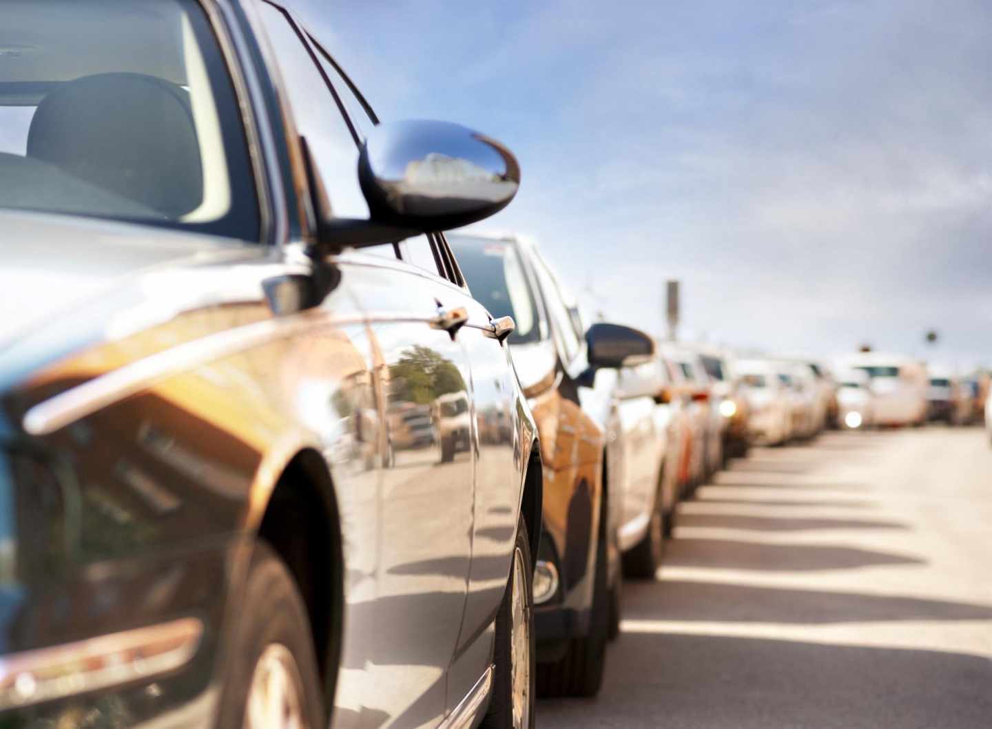 Un grupo de coches.