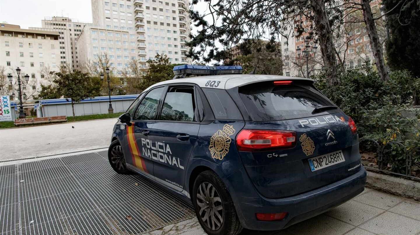 Vehículo de la Policía Nacional.