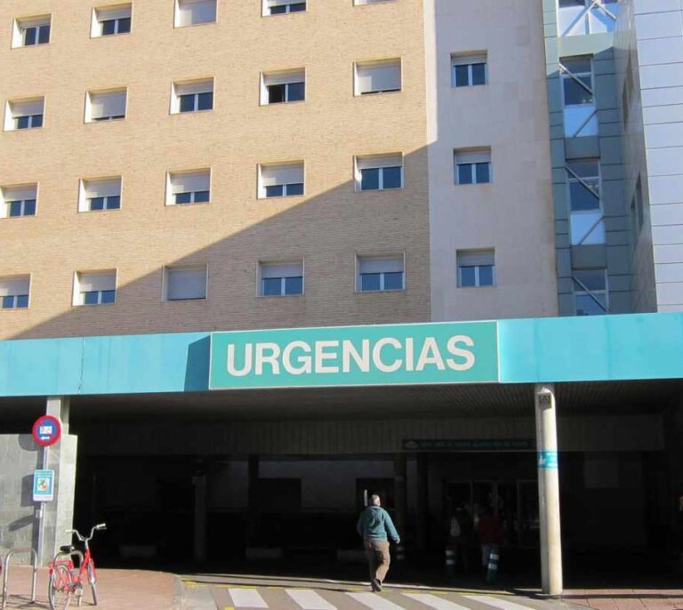 Las Urgencias atienden a 10 pacientes por hora con recursos "insuficientes"